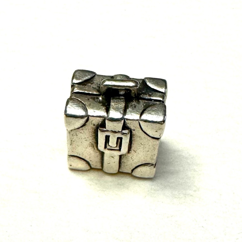Biagi Sterling Silver Charm. Fits all popular brands like Pandora Trollbeads etc - Picture 2 of 8